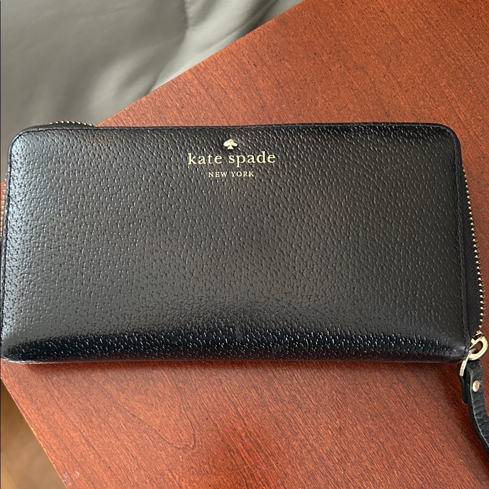 Kate Spade Black Textured Wallet